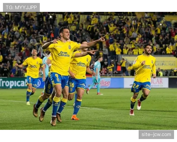 拉斯帕尔马斯年轻球员获重用 阵容轮换策略收效明显